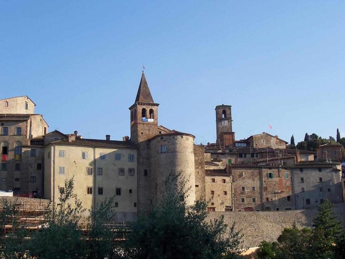 Appartamenti con cucina nelle colline toscane Anghiari Esterno foto